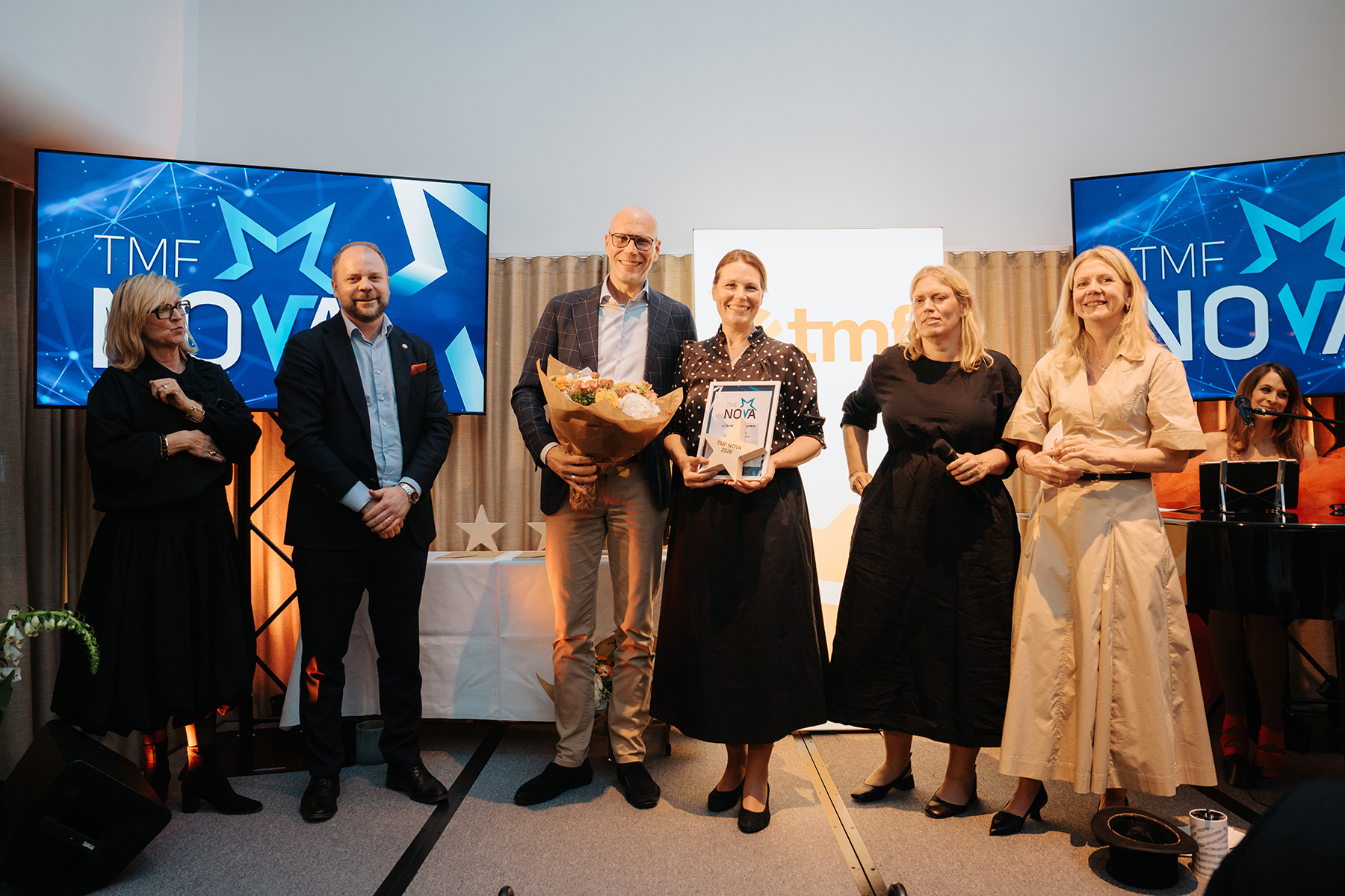 LindholmsGruppen får Trä- och Möbelföretagens pris för innovation och långsiktighet 1 tmf nova frida oskar